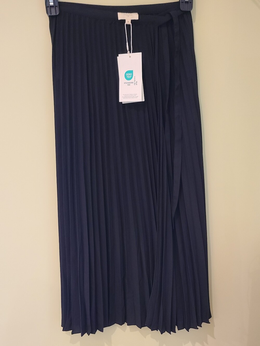 Sezane Black Pleated Wrap Skirt - Picture 4 of 7